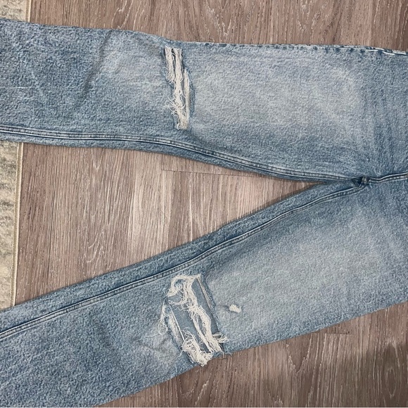 Abercrombie - 90s Ultra High Rise Straight Jean - Picture 4 of 5